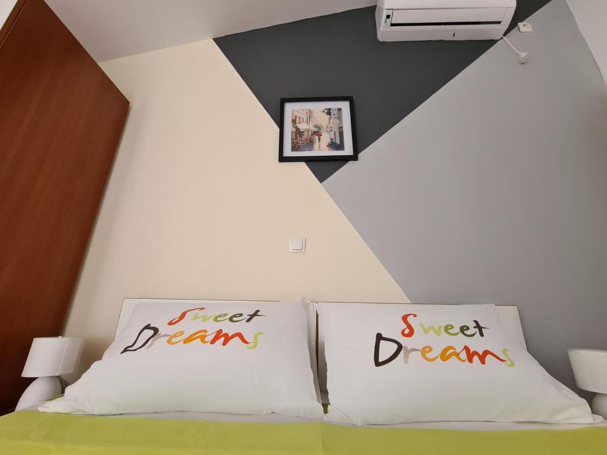 Camp Krka Hotel Lozovac Ngoại thất bức ảnh