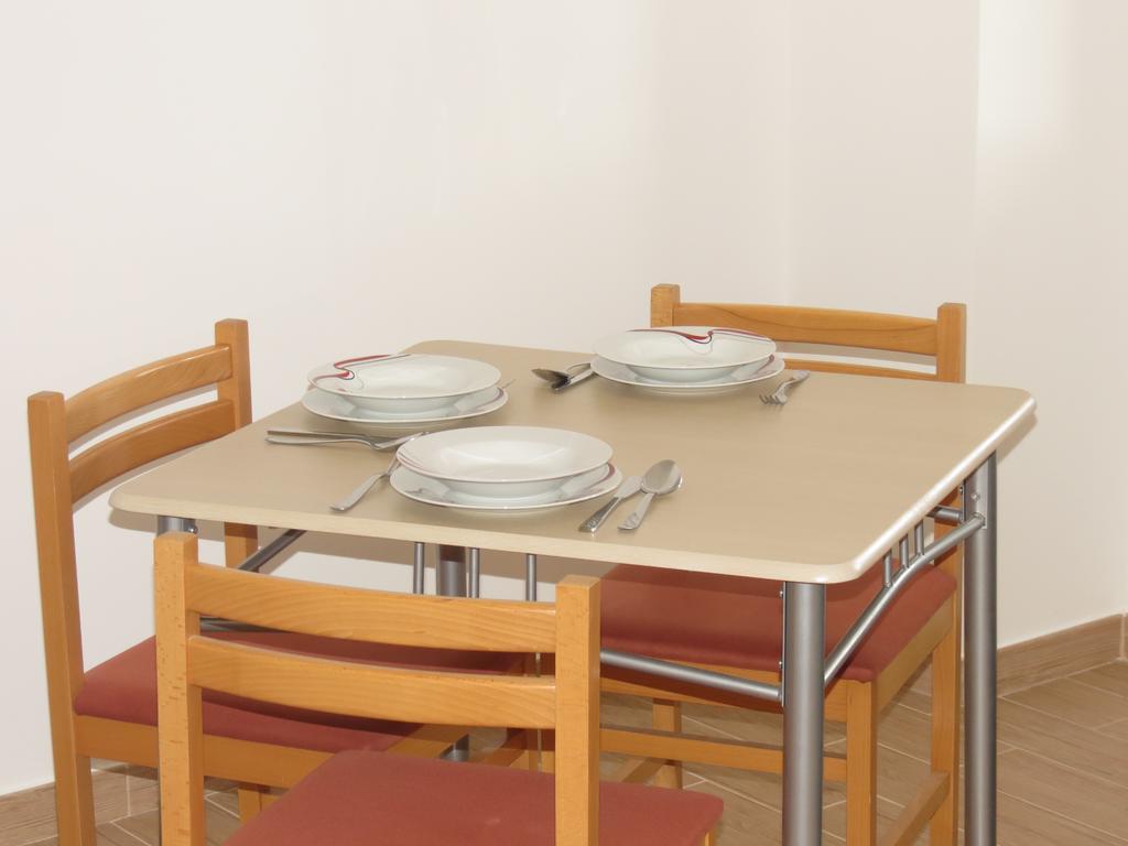 Camp Krka Hotel Lozovac Ngoại thất bức ảnh