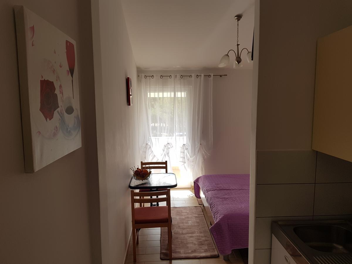 Camp Krka Hotel Lozovac Ngoại thất bức ảnh